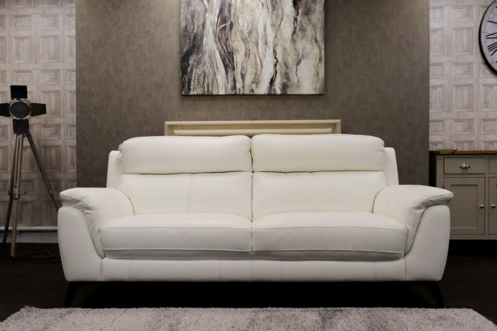 World of Leather – CONTEMPO (Famous Designer Brand) Designer ‘Nc-744d – Star White’ Leather Upholstery – Designer 3 Seat Sofa