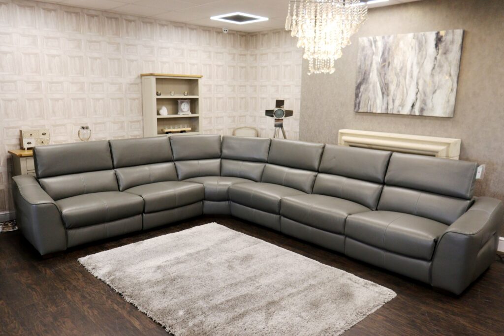 World of Leather – ELIXIR XAVIER (Famous Designer Brand) Designer *UPGRADED* ‘Nc-042e – Elephant Grey’ Leather Upholstery – TRIPLE Power Reclining Sectional 5-C-3 Corner Sofa