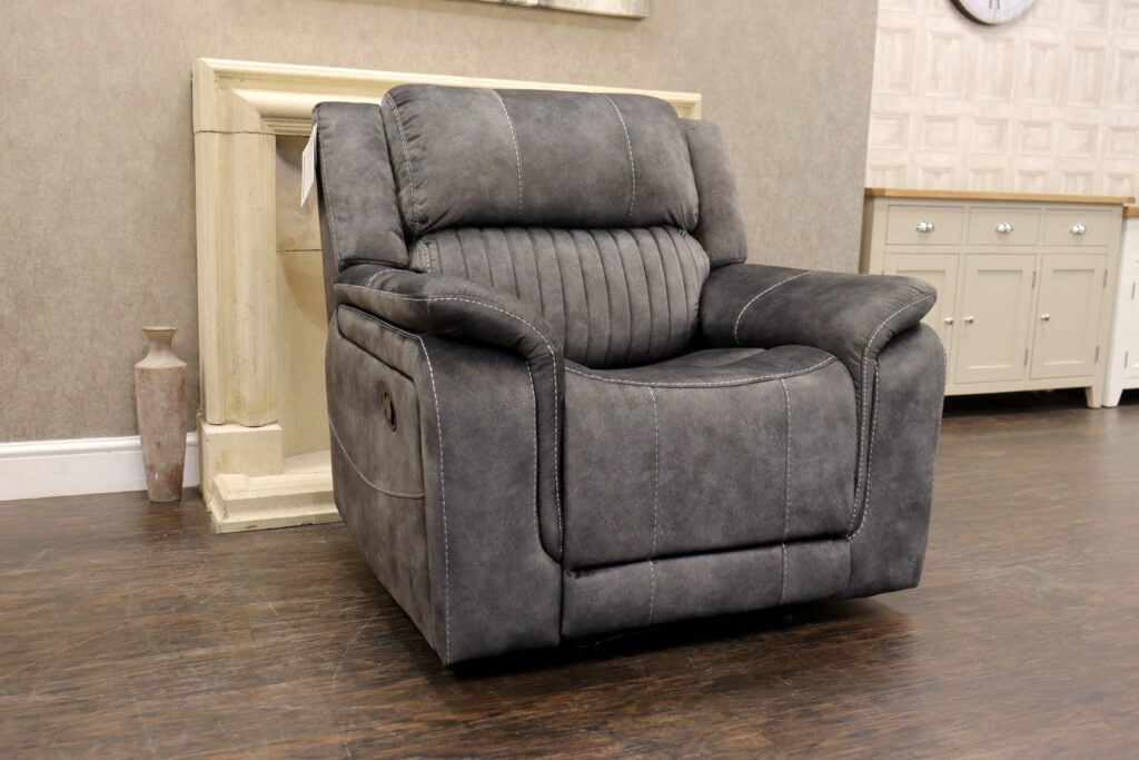 CARTER (Famous Designer Brand) Plush Eazi-Clean 'Charcoal' Fabrics Collection - Fully Reclining Single Chair