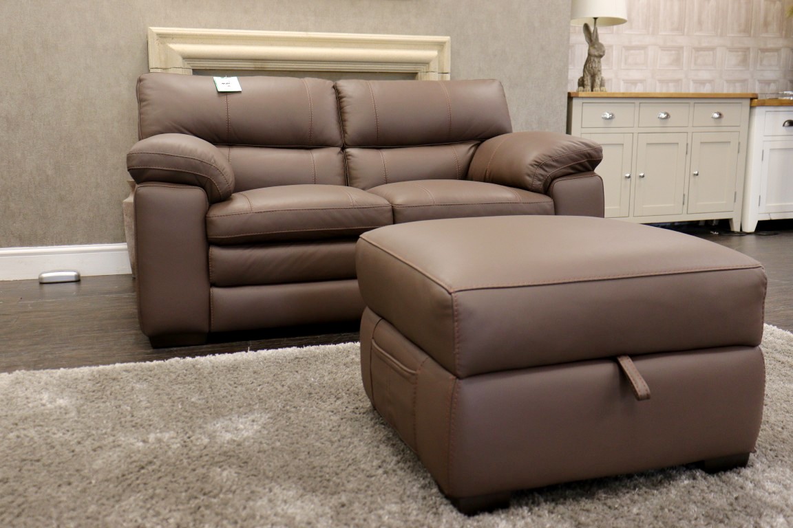 WORLD OF LEATHER | COZEE | 2 + FOOTSTOOL - Image 13
