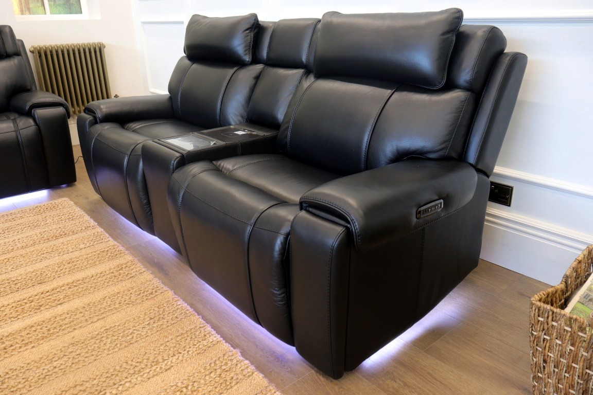 WORLD OF LEATHER | HOLLYWOOD | 3 + 2 TECH SOFAS - Image 10