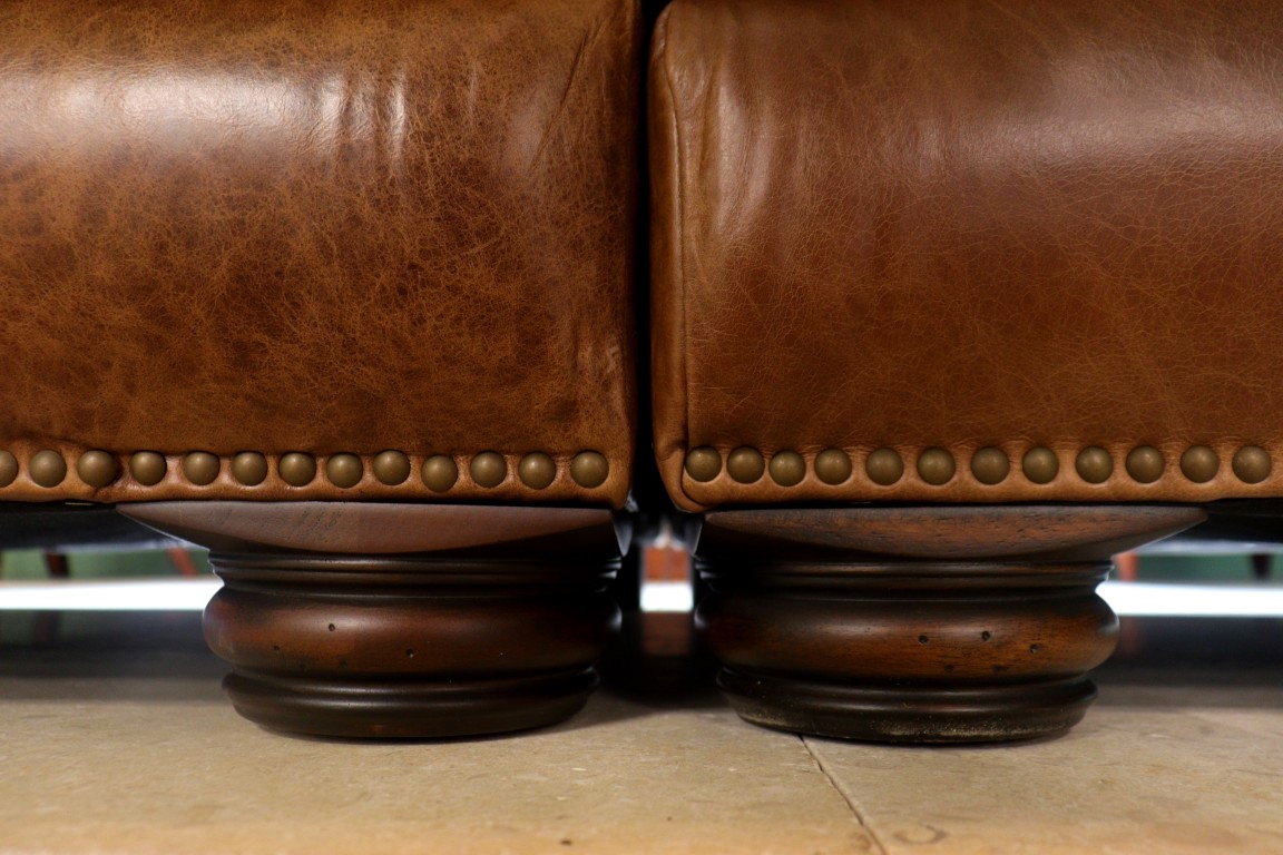 THE HERITAGE GALLERY | PARLIAMENT | CORNER SOFA - Image 13