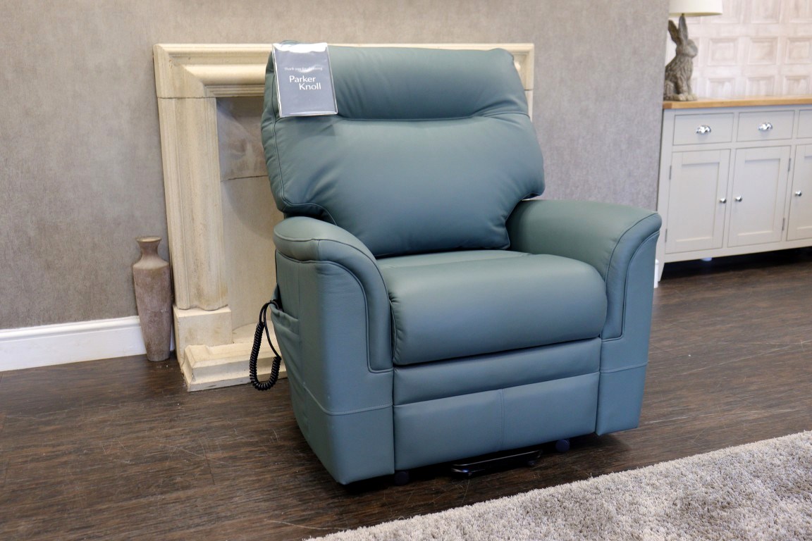 PARKER KNOLL | HUDSON 23 | RISE & RECLINER - Image 6
