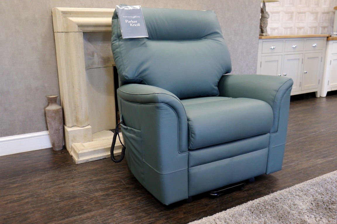 PARKER KNOLL | HUDSON 23 | RISE & RECLINER - Image 7