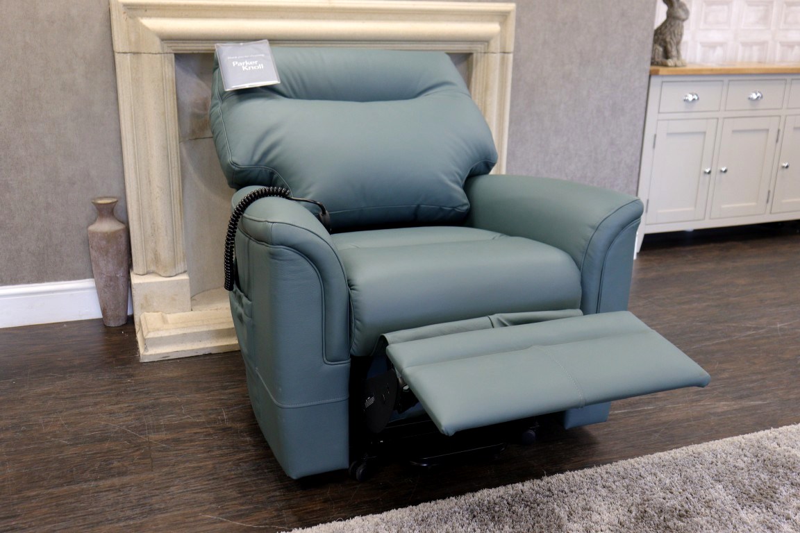 PARKER KNOLL | HUDSON 23 | RISE & RECLINER - Image 16