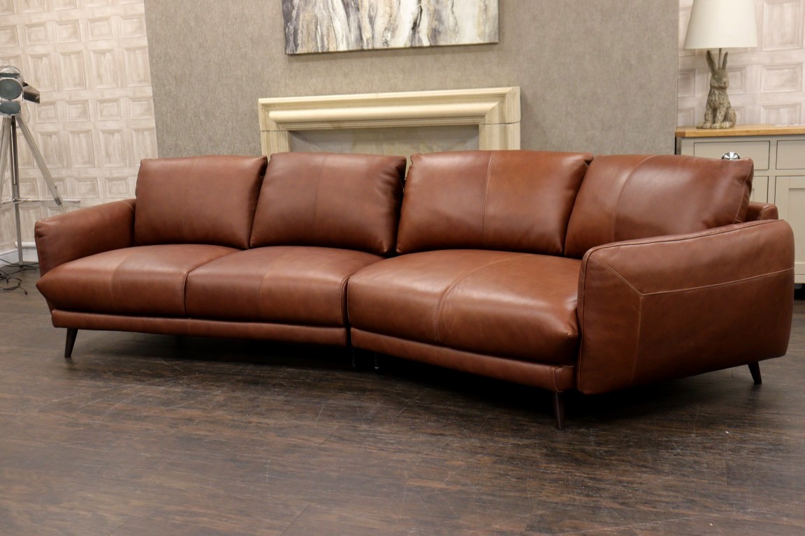 WORLD OF LEATHER | BRERA | 4 SEAT CHAISE - Image 9