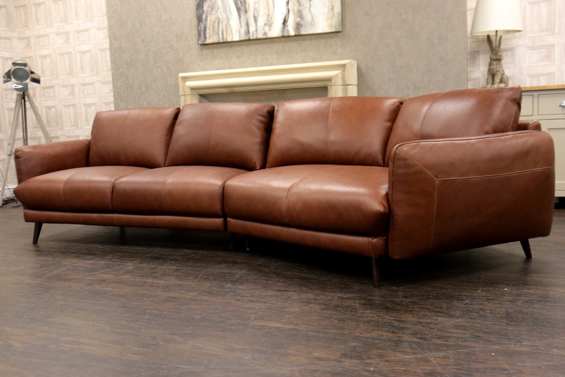 WORLD OF LEATHER | BRERA | 4 SEAT CHAISE - Image 4