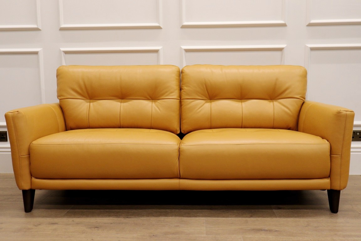 BARKER & STONEHOUSE | RADCLIFFE | 3 + 2 - Image 3