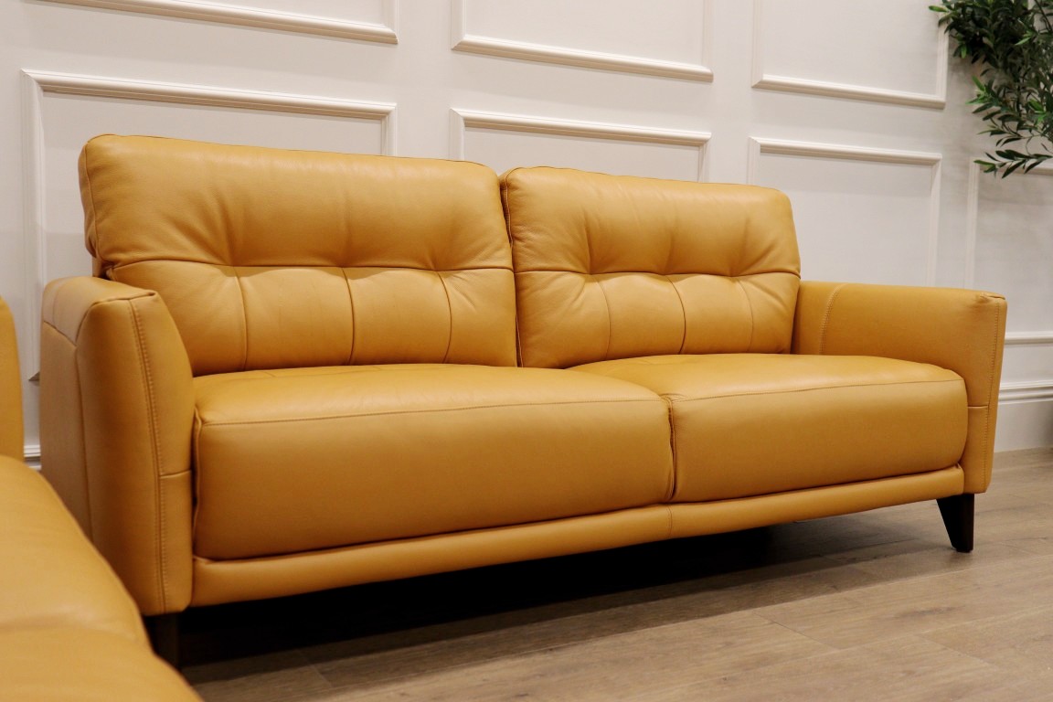 BARKER & STONEHOUSE | RADCLIFFE | 3 + 2 - Image 12