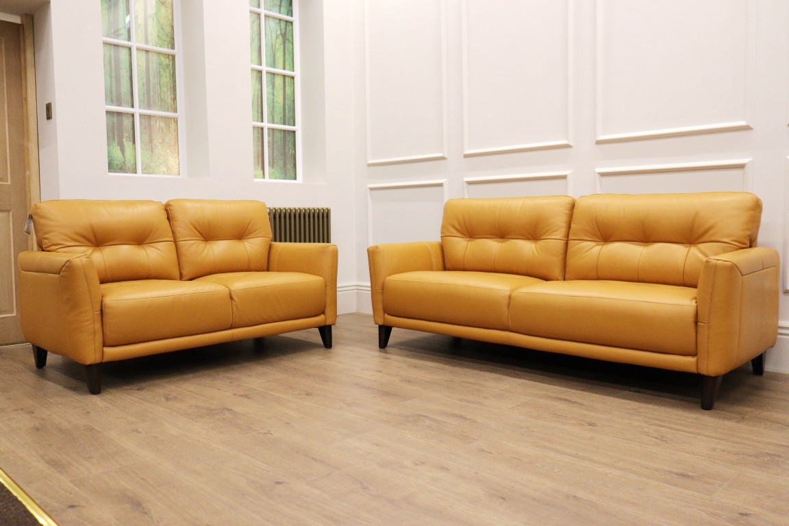 BARKER & STONEHOUSE | RADCLIFFE | 3 + 2