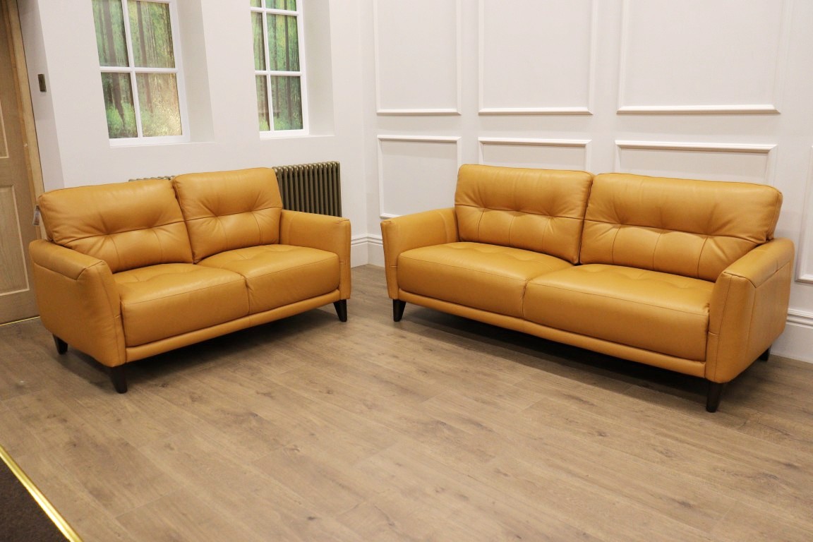 BARKER & STONEHOUSE | RADCLIFFE | 3 + 2 - Image 9