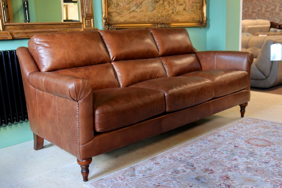 THE HERITAGE GALLERY | LOUIS | SOFA - Image 5