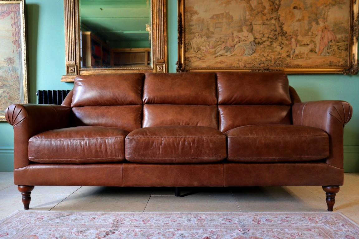 THE HERITAGE GALLERY | LOUIS | SOFA - Image 12