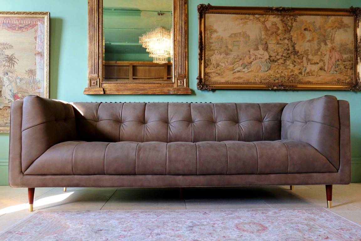 THE HERITAGE GALLERY | LOUIS | GRAND SOFA - Image 10