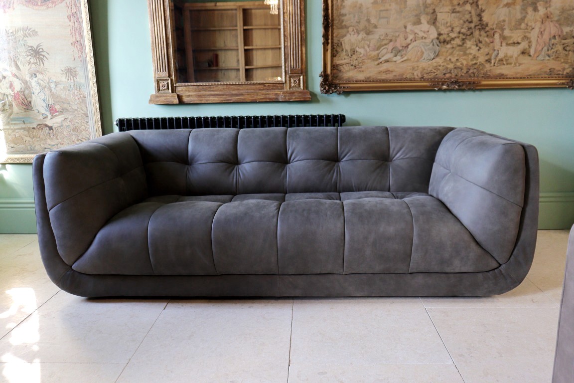 THE HERITAGE GALLERY | HUNTER | SOFA - Image 4