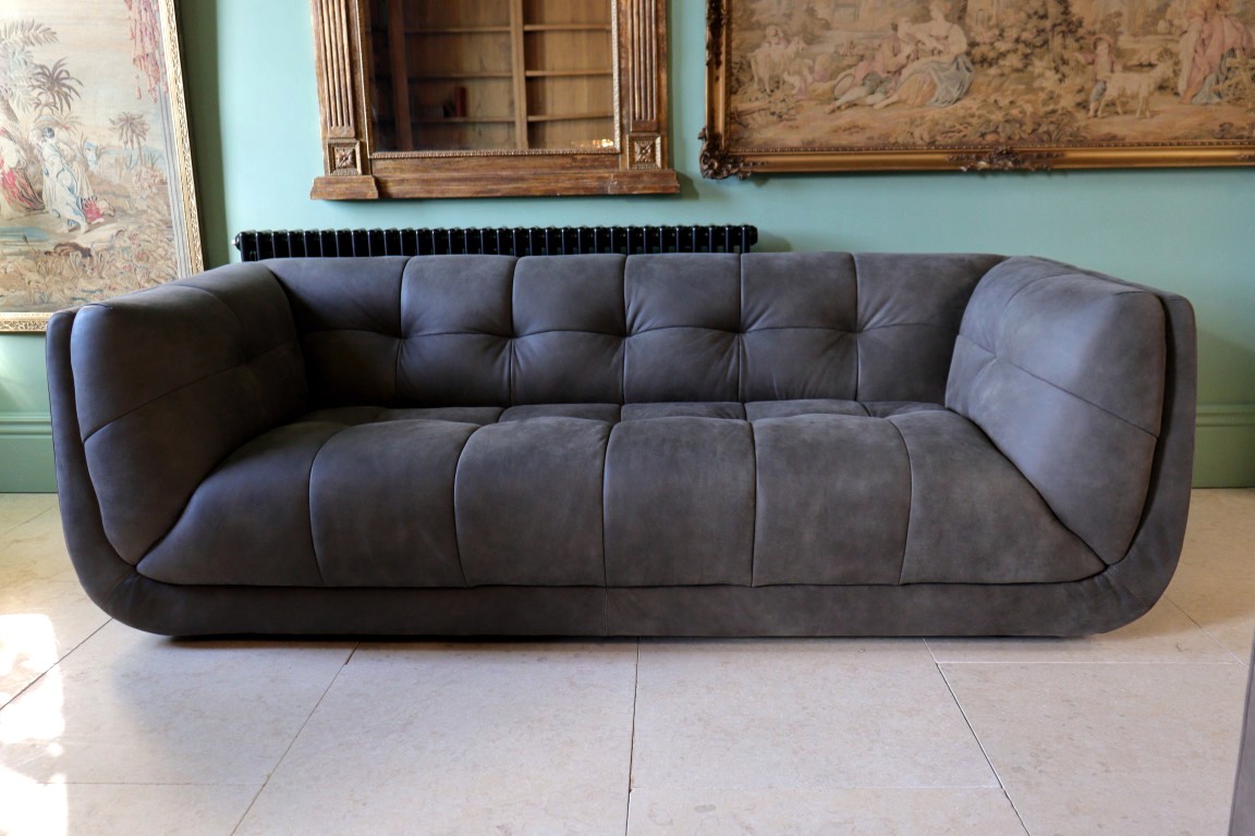 THE HERITAGE GALLERY | HUNTER | SOFA - Image 5
