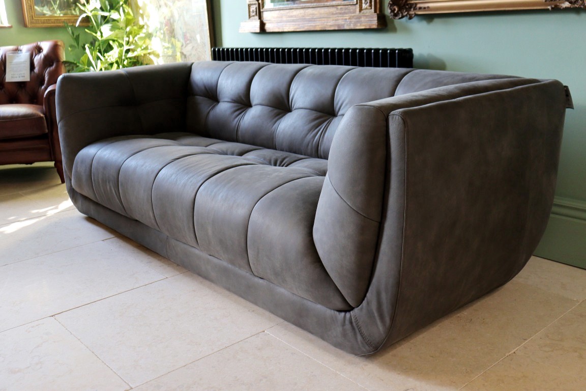 THE HERITAGE GALLERY | HUNTER | SOFA - Image 6