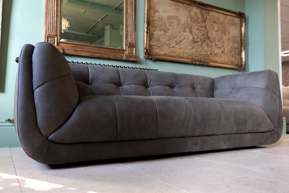 THE HERITAGE GALLERY | HUNTER | SOFA - Image 8