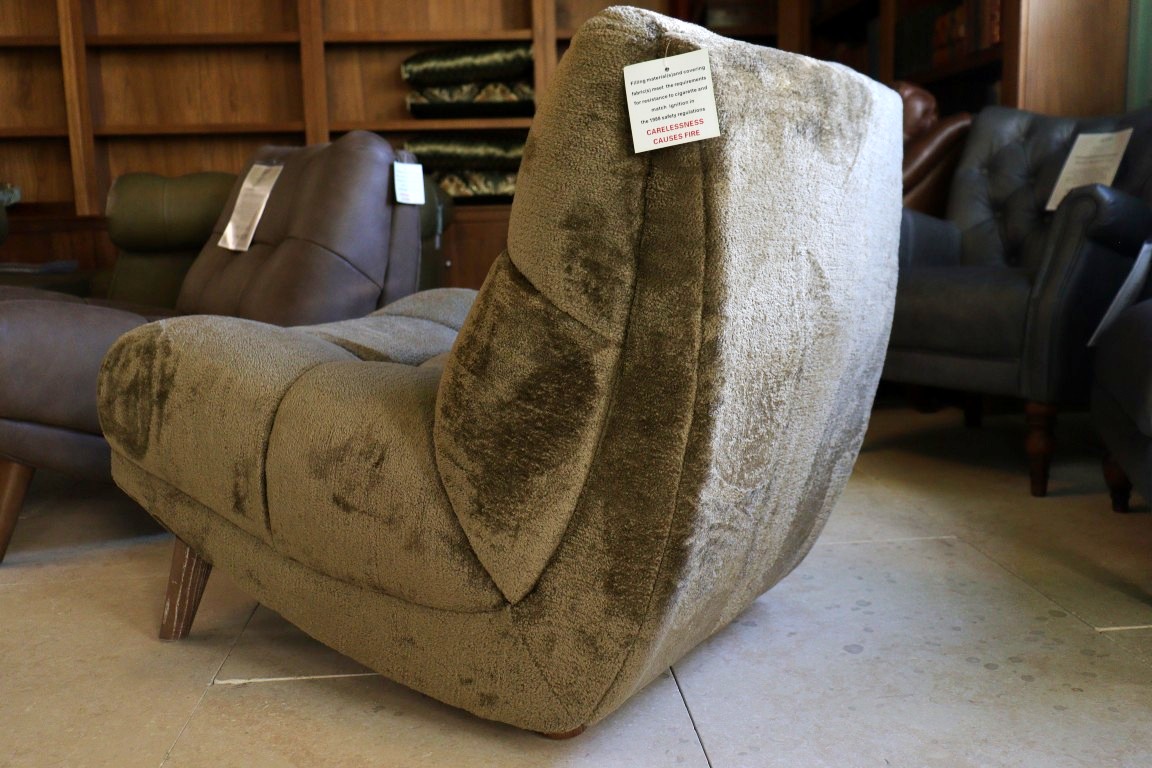 THE HERITAGE GALLERY | LOUIS | STATEMENT CHAIR - Image 5