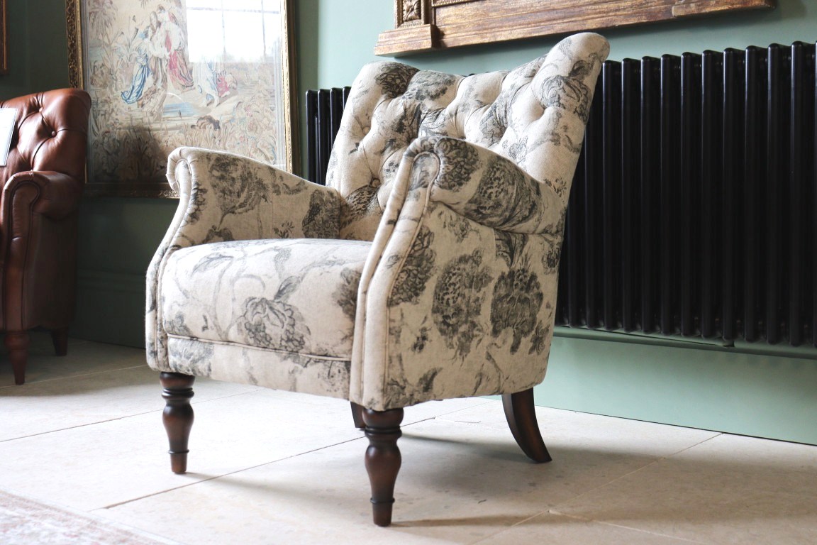 THE HERITAGE GALLERY | MAYFAIR | STATEMENT CHAIR - Image 2