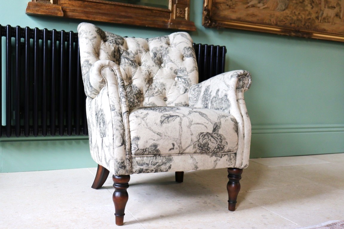 THE HERITAGE GALLERY | MAYFAIR | STATEMENT CHAIR - Image 5
